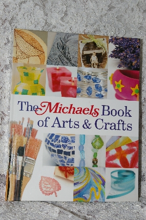 +MBA #40-165  "2003  "The Michaels BIG Book Of Arts & Crafts"