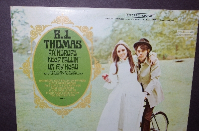 1970 "B.J. Thomas" "Raindrops Keep Fallin On My Head"