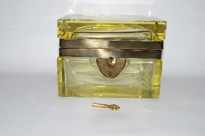 +MBA #55-082  "Vintage Yellow Glass Trinket Box