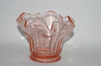 +MBA #59-099  Vintage Pink Depression Glass Floral Look Vase
