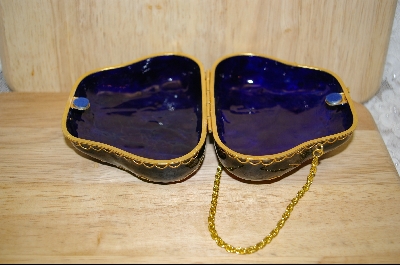 +MBA  "Black Enameled Flower Purse #4983