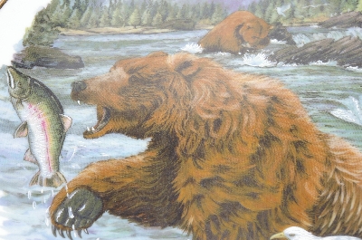 +MBA #69-206  " Feeding Grizzly Bear Plate