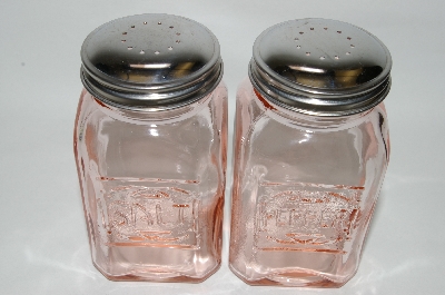 +MBA #69-174  Vintage? Pink Glass Salt & Pepper Shakers