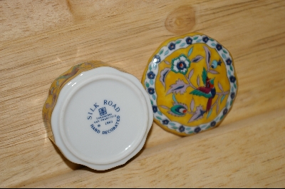 + Set Of 3 Silk Road Porcelain Mini Boxes