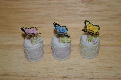 + Collectible Set Of Three Enesco Porcelain Butterfly Thimbles