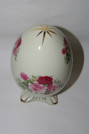 +MBA #79-033   Baum Bros. Formalities Large Pink & Red Rose Egg