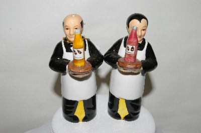+MBA #84-110  "Pair Of "Waiters" Salt & Pepper Shakers