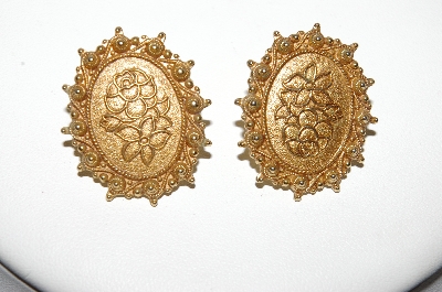 +MBA #88-109  Vintage Gold Tone Fancy Rose Pierced Earrings