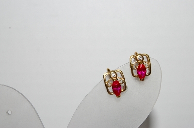 +MBA #96-190 "Vintage Gold Plated Red Stone Clip On Earrings"