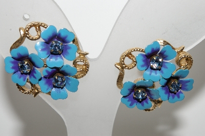 +MBA #E43-090  "Avon Golstone Blue Enameled Flower Clip On Earrings"
