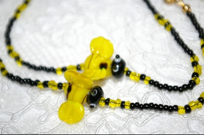 +MBA #6634  "Yellow Glass Bees & Black Seed Beads