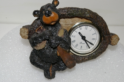 +MBA #S25-328   "Fancy Cast Resin Bear Clock"
