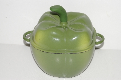 +MBA #S28-359   "2006 Technique Green Enameled Cast Iron Bell Pepper 2-Qt Pot With Matching Trivett "