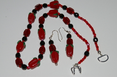+MBA #B1-024  "Red Glass Pepper Bead Necklace & Earring Set"