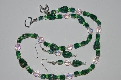 +MBA #B1-090   "Green Glass & Crystal Bead Necklace & Earring Set"