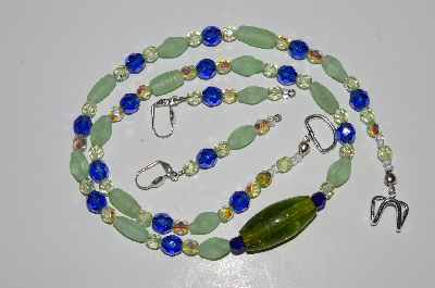 +MBA #B2-093   "Matte Pale Green Glass & Crystal Bead Necklace & Earring Set"