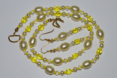 +MBA #B2-075    Fancy Yellow Glass Pearl & Bead Necklace & Earring Set"