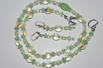 +MBA #B2-042  "Matte Green Glass Bead & Crystal Necklace & Earring Set"