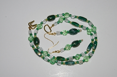 +MBA #B4-3000  "Green Glass Bead & Glass Pearl Necklace & Matching Earring Set"
