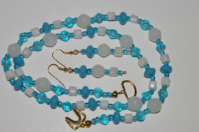 +MBA #B4-2985  "Blue & White Glass Bead Necklace & Matching Earring Set"