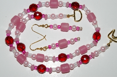 +MBA #B5-021  "Pink Glass, Pink Pearl & Red Crystal Necklace & Matching Earring Set"