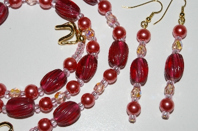+MBA #B6-140  "Cranberry Glass Bead & Pearl Necklace & Matching Earrong Set"