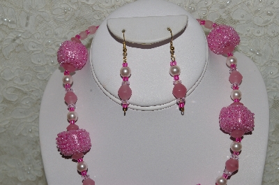 +MBAHB #33-193  "Fancy Hand Made Square Pink Bead & Glass Bead Necklace & Matching Earring Set"