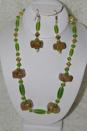 +MBAHB #33-160  "Fancy Hand Made Coffee Bead & Frosted Green Glass Bead Necklace & Matching Earring Set"