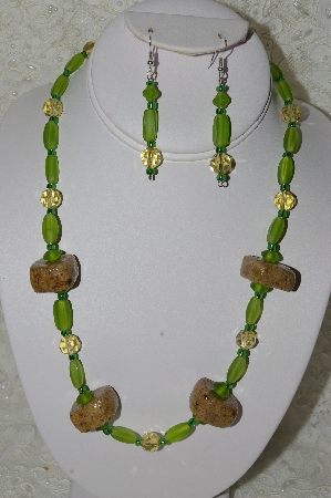 +MBAHB #33-148  " Fancy Hand Made Coffee Bead, Green Frosted Glass & Pale Yellow Faceted Crystal Bead Necklace & Earring Set"