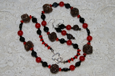 +MBAHB #33-015  "Fancy Hand Made Victorian Rose Petal Beads, Black Glass & Red Jade Bead Necklace & Matching Earring Set"