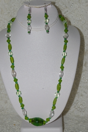 +MBAHB #33-188  "Fancy Frosted Green Glass, Clear Luster Glass & Clear & Green Glass Cube Bead Necklace & Matching Earring Set"