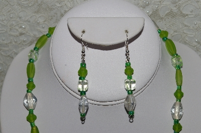 +MBAHB #33-188  "Fancy Frosted Green Glass, Clear Luster Glass & Clear & Green Glass Cube Bead Necklace & Matching Earring Set"
