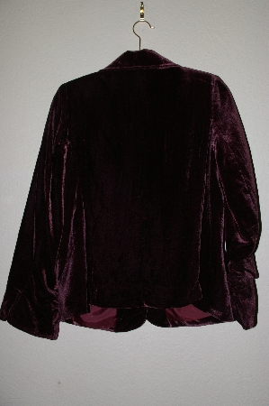 +MBADG #5-198  "Newsworthy Velvet Jacket With Antique Floral Print Lining"