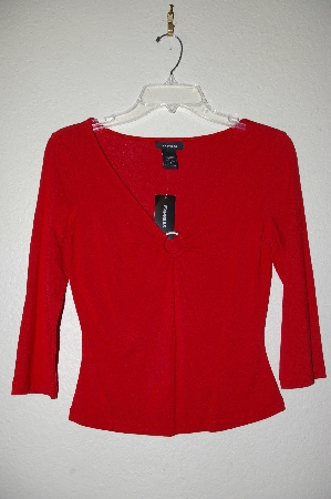 +MBADG #18-035  "Express Red Pullover Top"