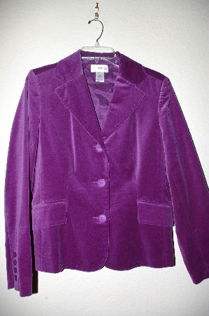 +MBADG #18-215  "Chadwicks Purple Velvet Button Front Jacket"