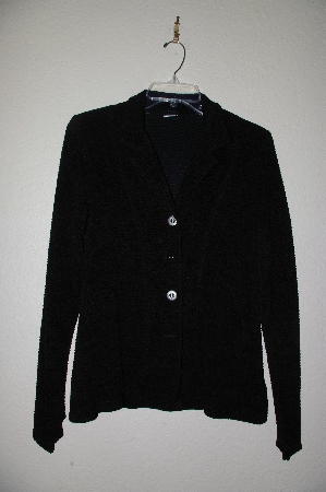 +MBADG #18-293  "Citiknits Black Textured Button Front Angled Sleve Jacket"