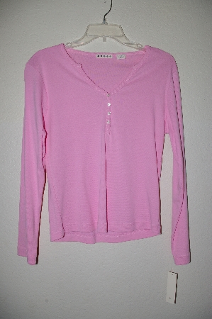 +MBADG #52-063  "Designer Pink Stretch Button Top T"