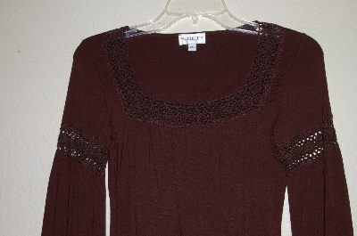 +MBADG #31-221  "Ninety Fancy Brown Crochet Trim Stretch Top"