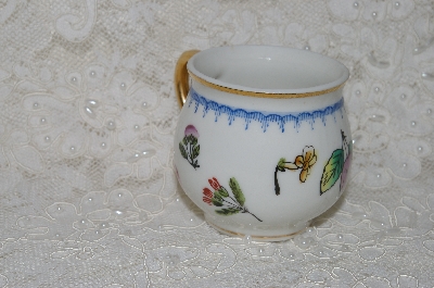 +MBADG #31-141  "Vintage Small Hand Painted China Cup"