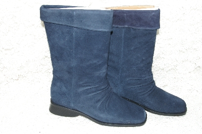+MBAB #29-146  "Markon Suede Pull-On Scrunch Boots"