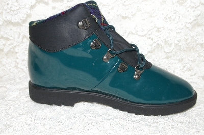 +MBAB #29-233  "Wearguard Green Thermolite Lace Up Boot"