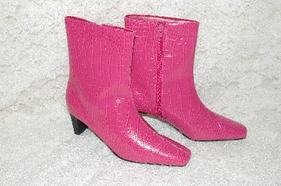 +MBAB #29-272 "Diane Gilman Fancy Pink Faux Snake Skin Boots"