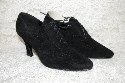 +MBAB #29-255  "Bijou Black Suede Wing Tip Pumps"