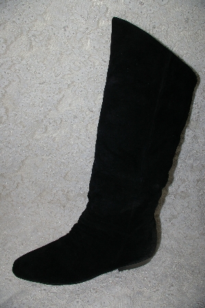 +MBAB #29-242  "Jasmin Black Suede Scrunch Boots"