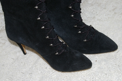 +MBAB #29-052  "Newport News Black Suede Fancy Lace Up Boots"