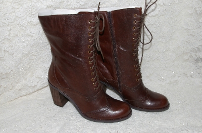 +MBAB #99-029  "Two Lips Brown Leather  Lace Up Aleda Boots"