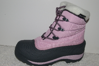 +MBAB #99-209  "Columbia Pink Iisulated Boots"