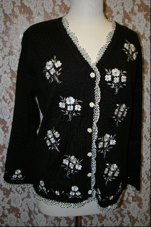 +MBA #7861   "StoryBook Knits Limited Edition Black Floral Bouquet Sweater