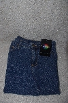 +MBANF #563   "Size 6/ 32" Long  "Newport News Stonewash 5 Pocket Jean"